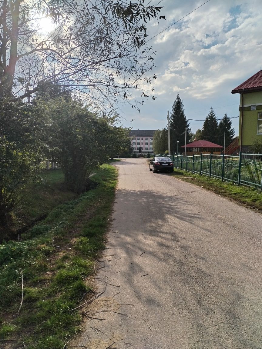 Продам будинок, дешево  18 км до Івано-Франківська