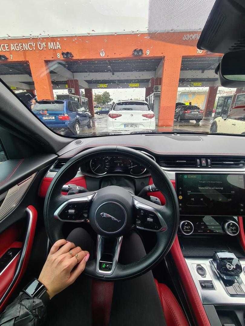 Jaguar F-Pace 2021 3.0 P340 3.0i AT (340 к.с.) AWD Ягуар