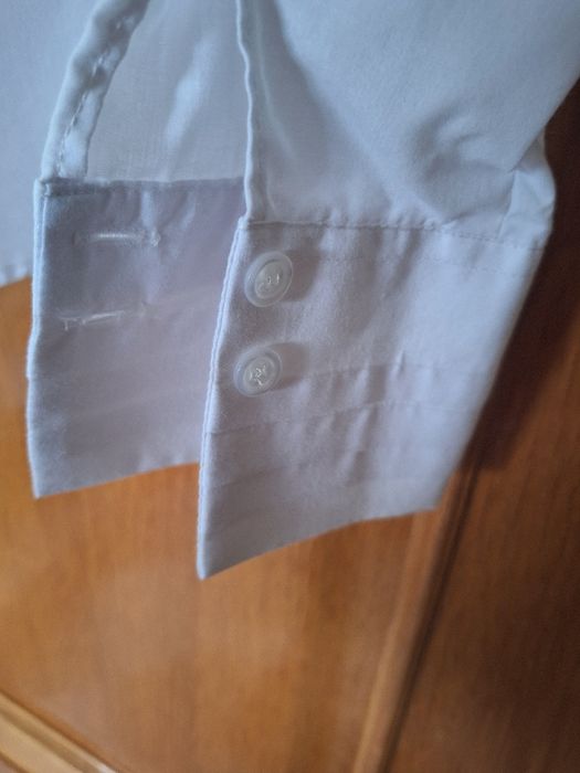 Camisa traje académico femenino UBI