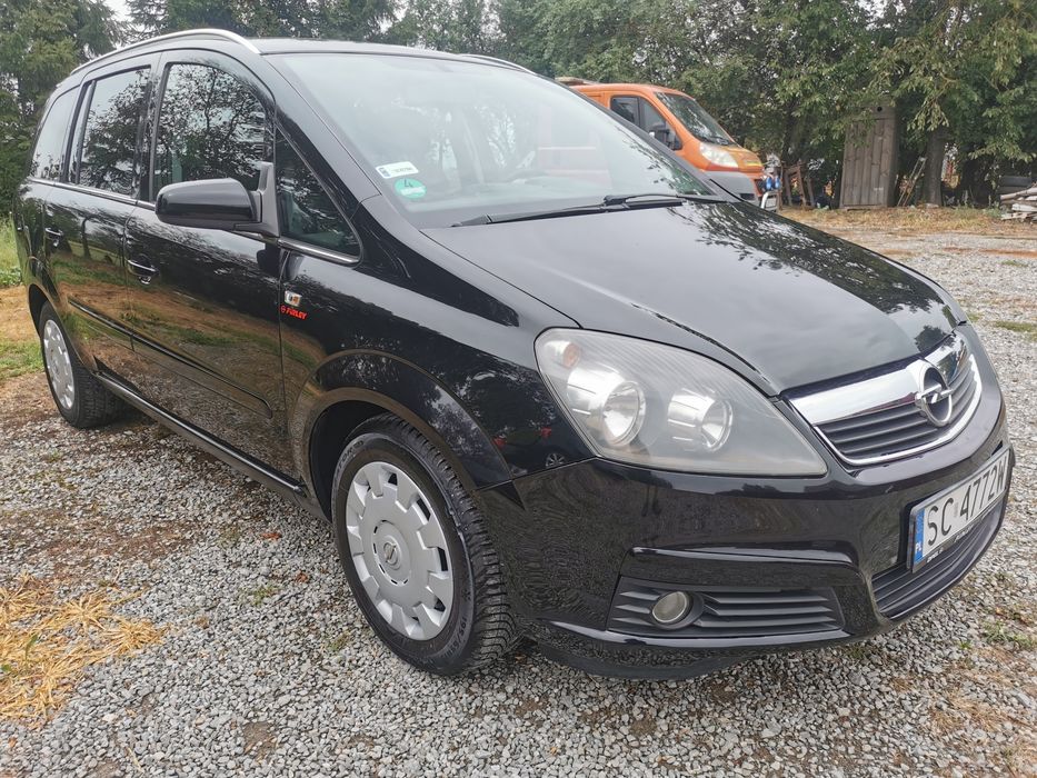 Opel Zafira B 1.8 benzyna 7 miejsc