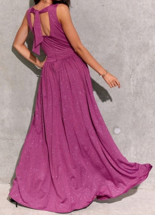 Sukienka elegancka błyszcząca roz 36/38