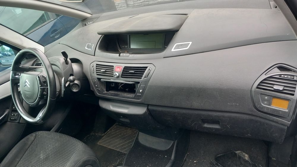 Citroen c4 grand picasso EZRC drzwi maska lampa cały na części
