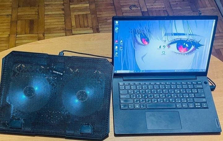 Lenovo IdeaPad 3 14ALC6+підставка