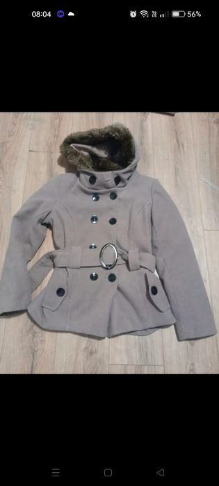 Płaszcz dwurzędowy z paskiem