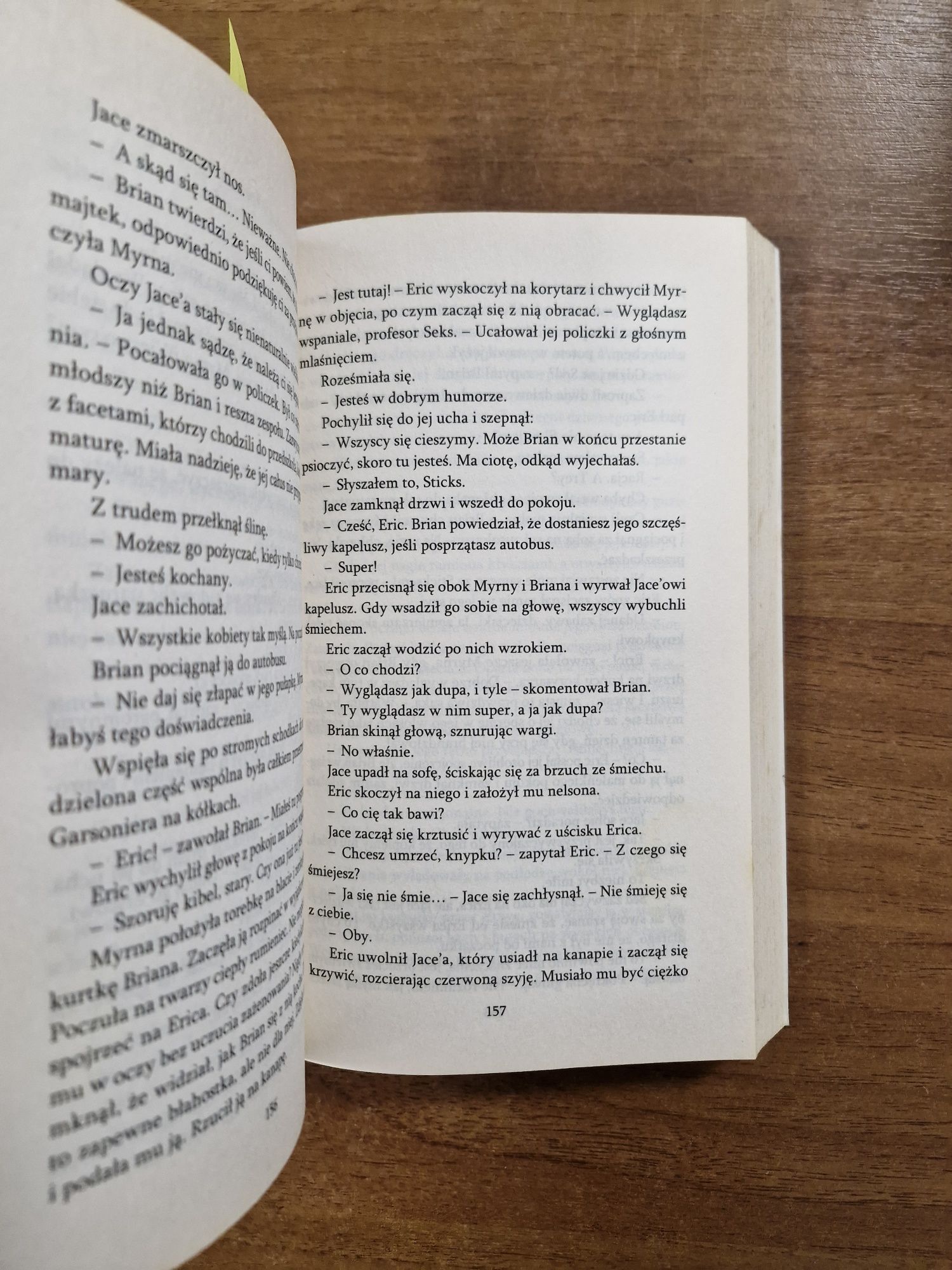 A788. "Za sceną" Olivia Cunning
