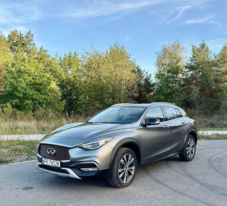 Infiniti QX30 Bezwypadkowe, zadbane, w bardzo dobrym stanie.