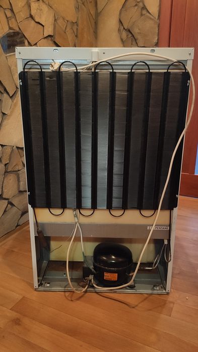 Продам морозильную камеру STINOL