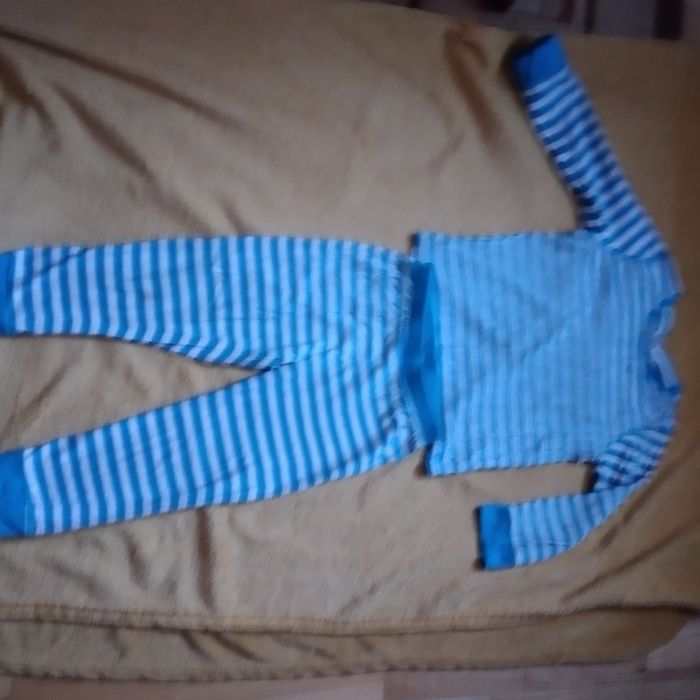 Piżamka dla chlopca  98/104