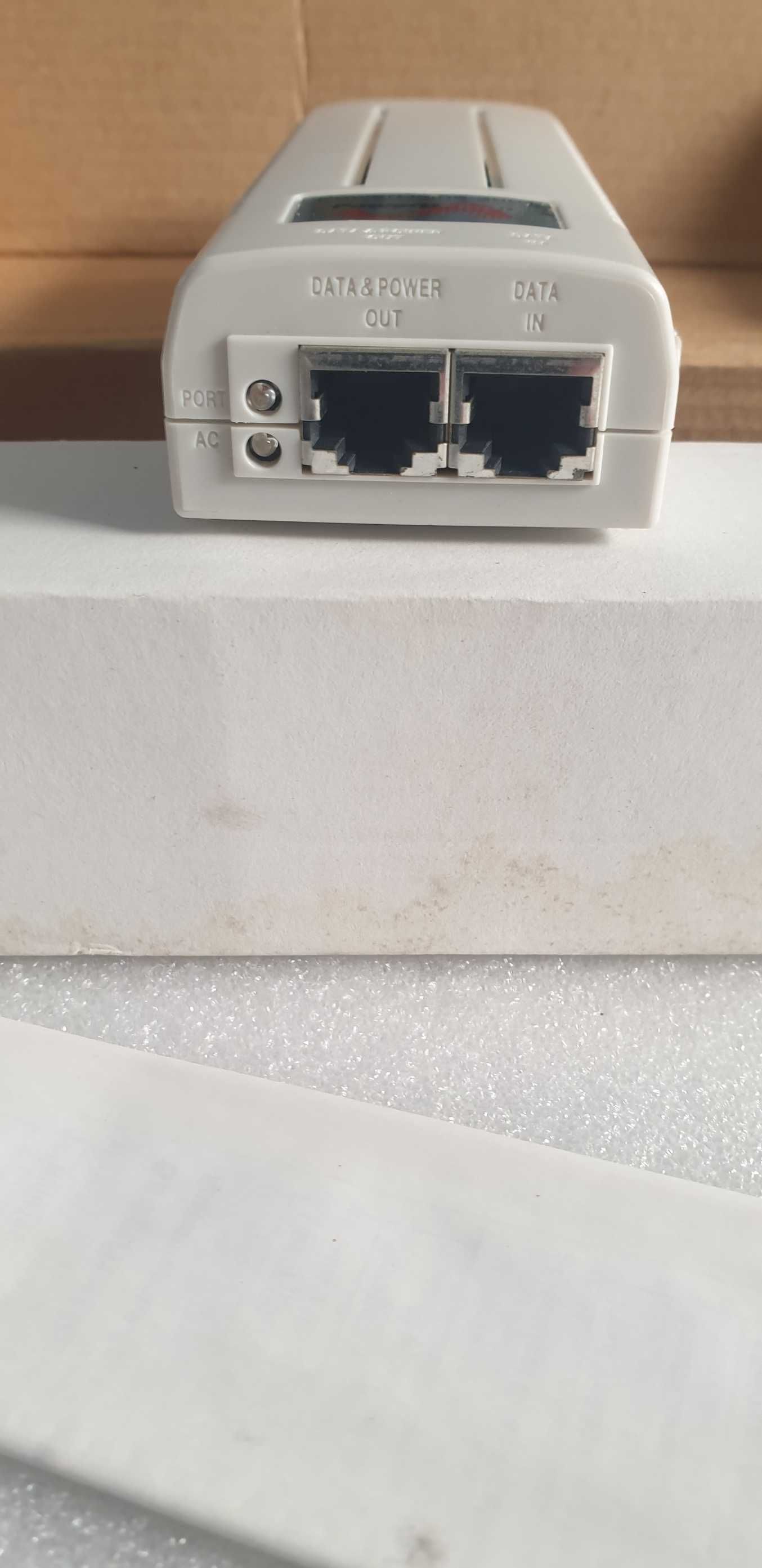 Power Injector (PoE) Powerdsine 3001