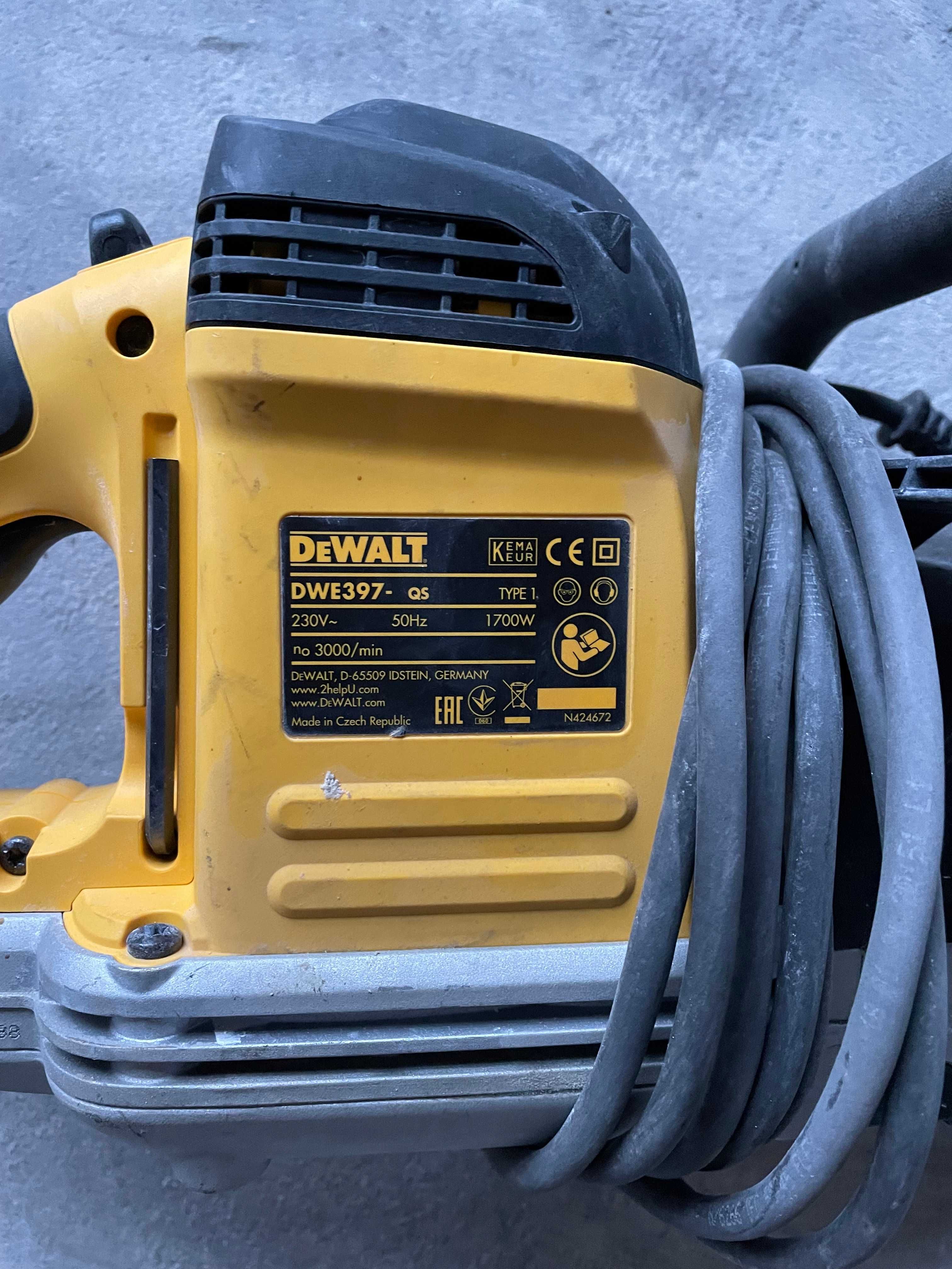 piła szablasta / aligator Dewalt DWE 397
