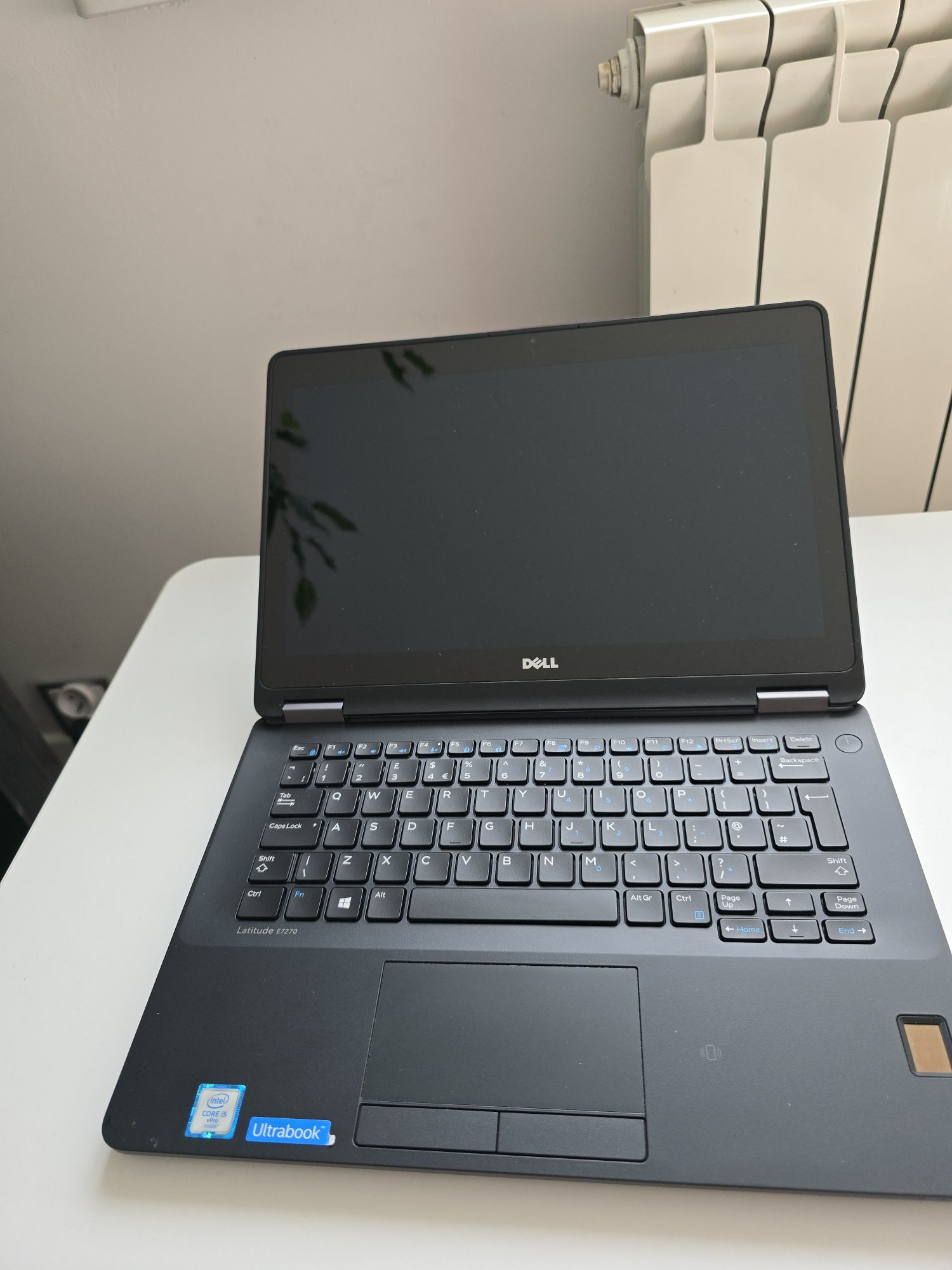 Dell E7270 Touch