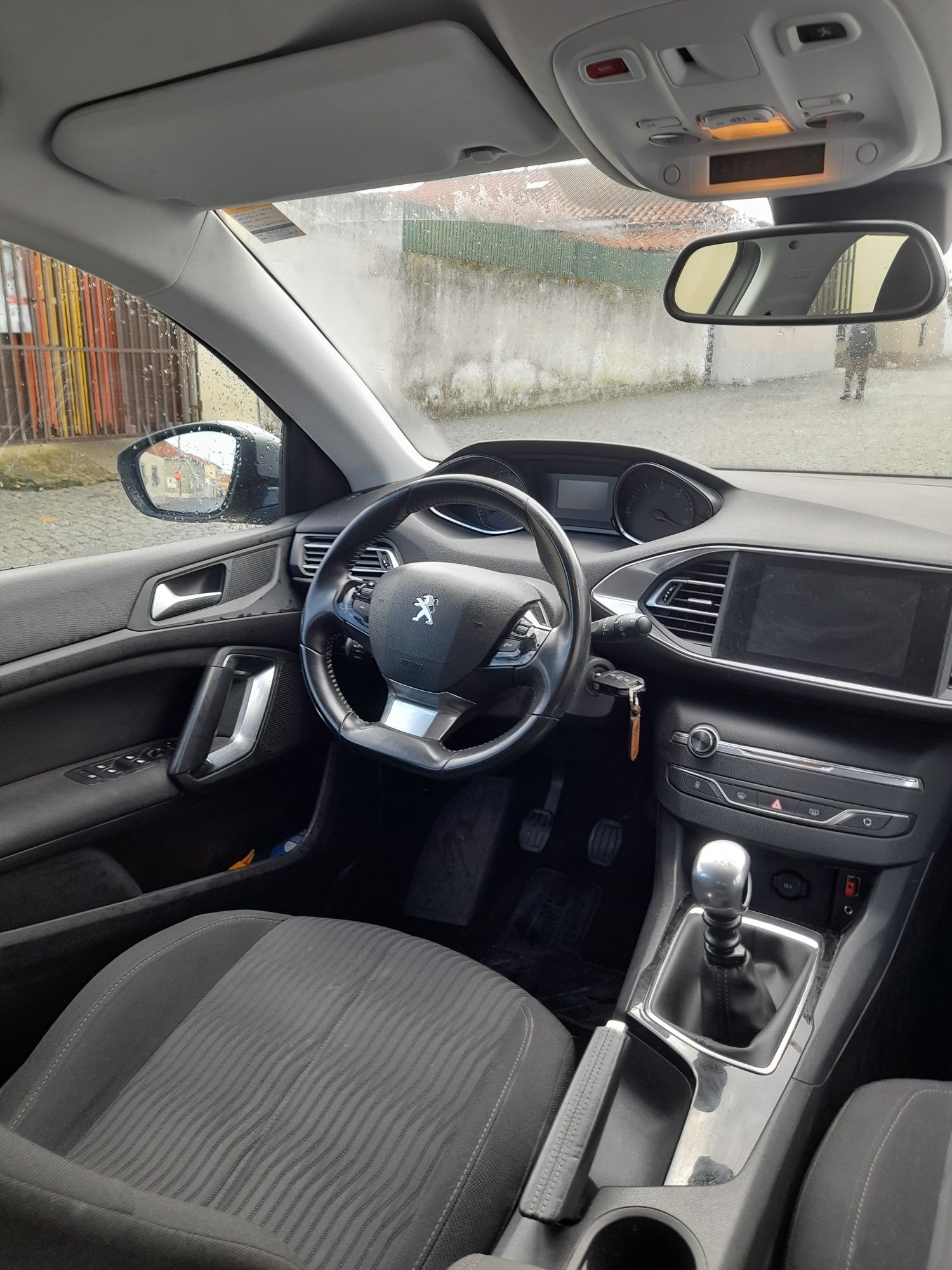 Peugeot 308 1.6 bluehdi