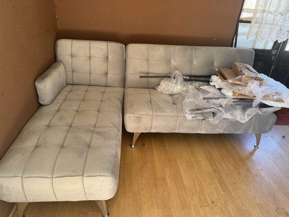 Sofa chaiselong cinzento