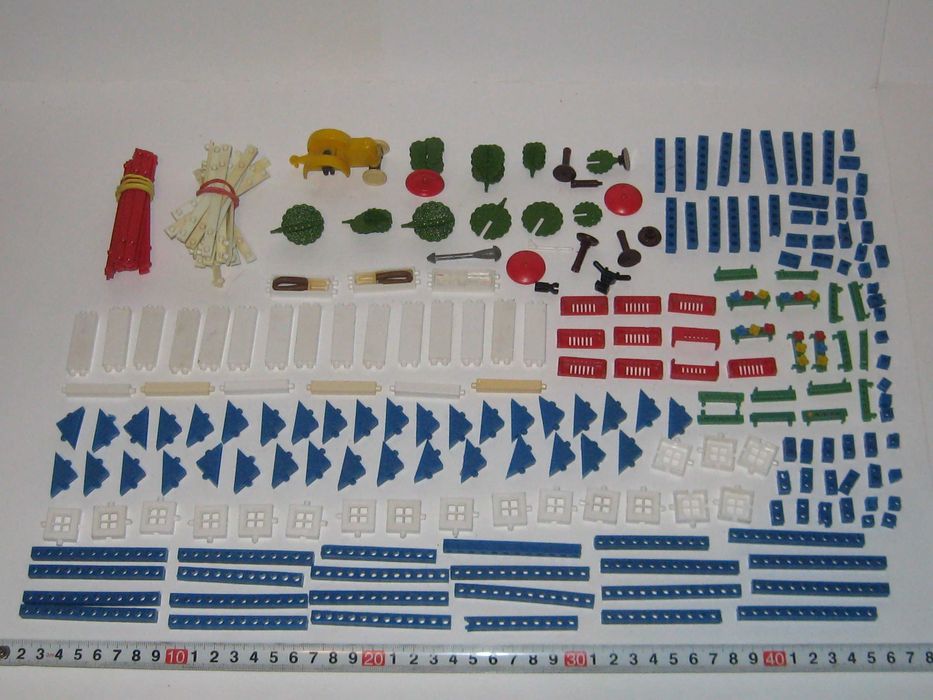 Конструктор юный архитектор Grossblock про-во ГДР времён СССР