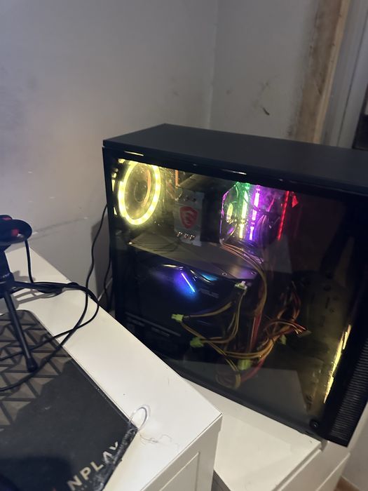 Pc gamer torre com uma 2060 e um i9