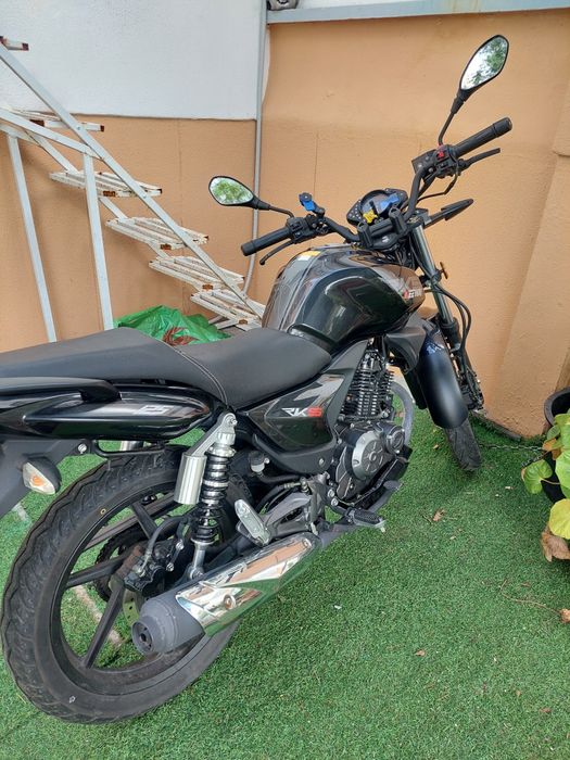 Moto KEEWAY 125 ano 2020