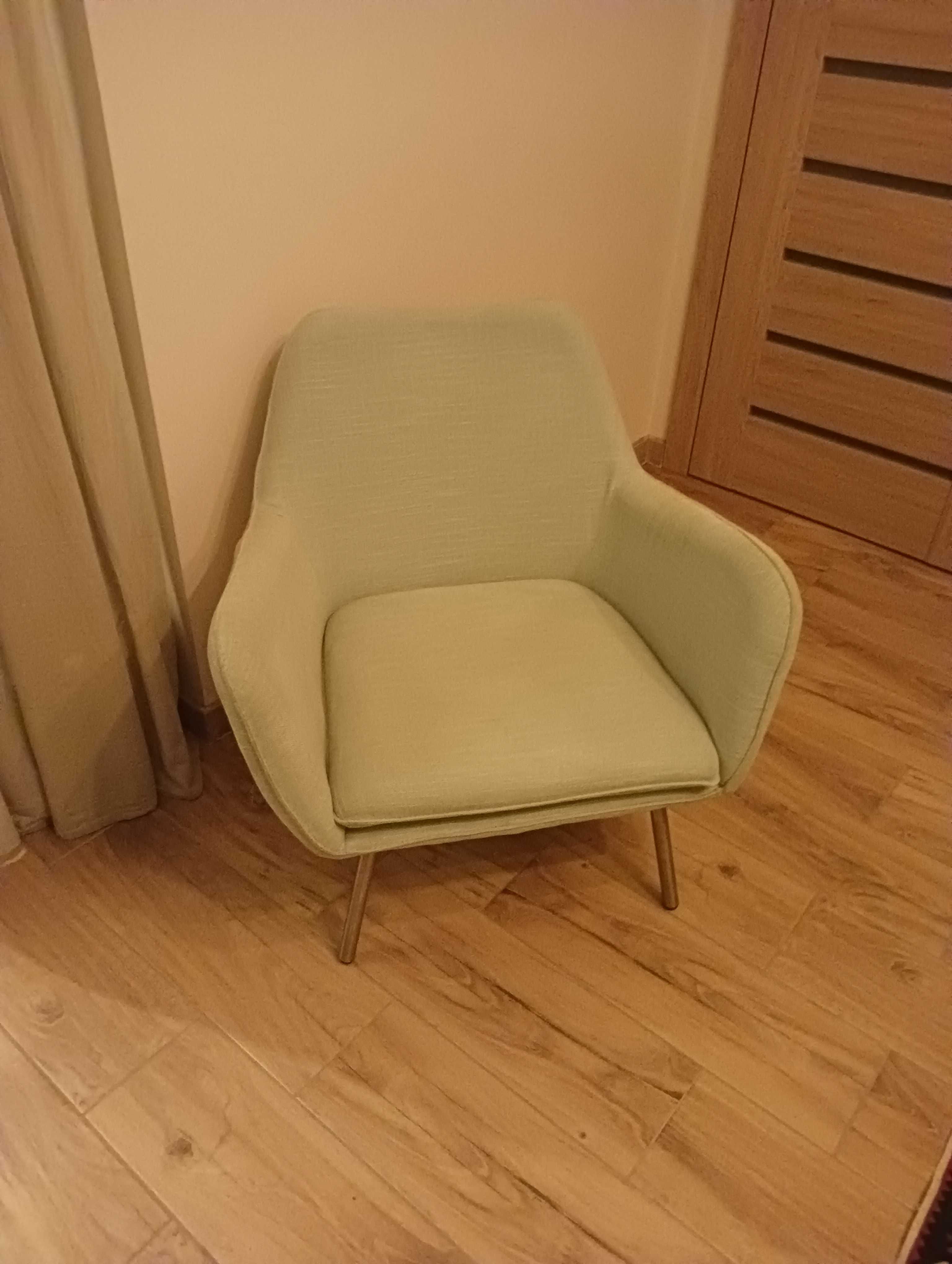 Fotel typu skandynawskiego