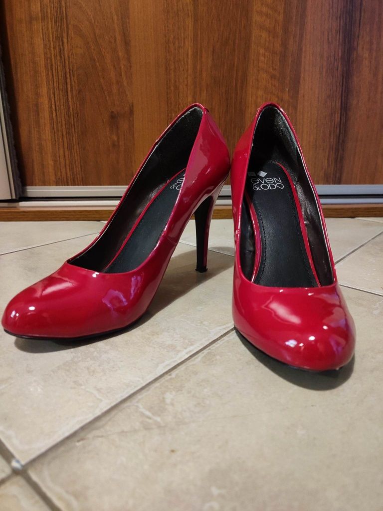 Eleganckie szpilki rozm. 39 Even&Odd