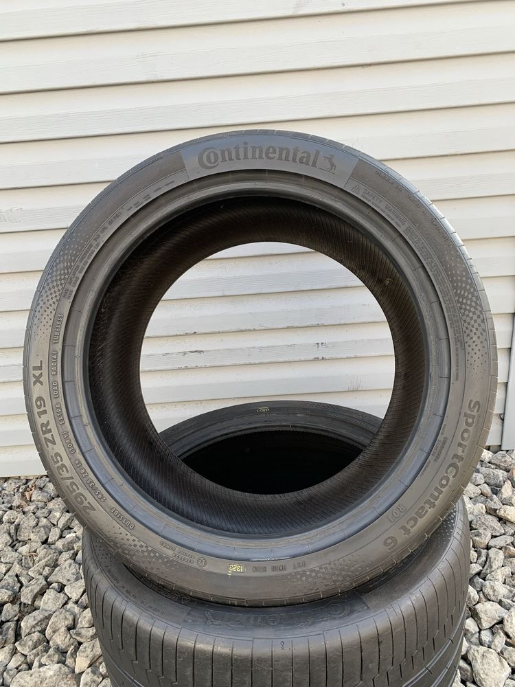 Пара літніх шин Continental 295/35 R19 SportContact 6