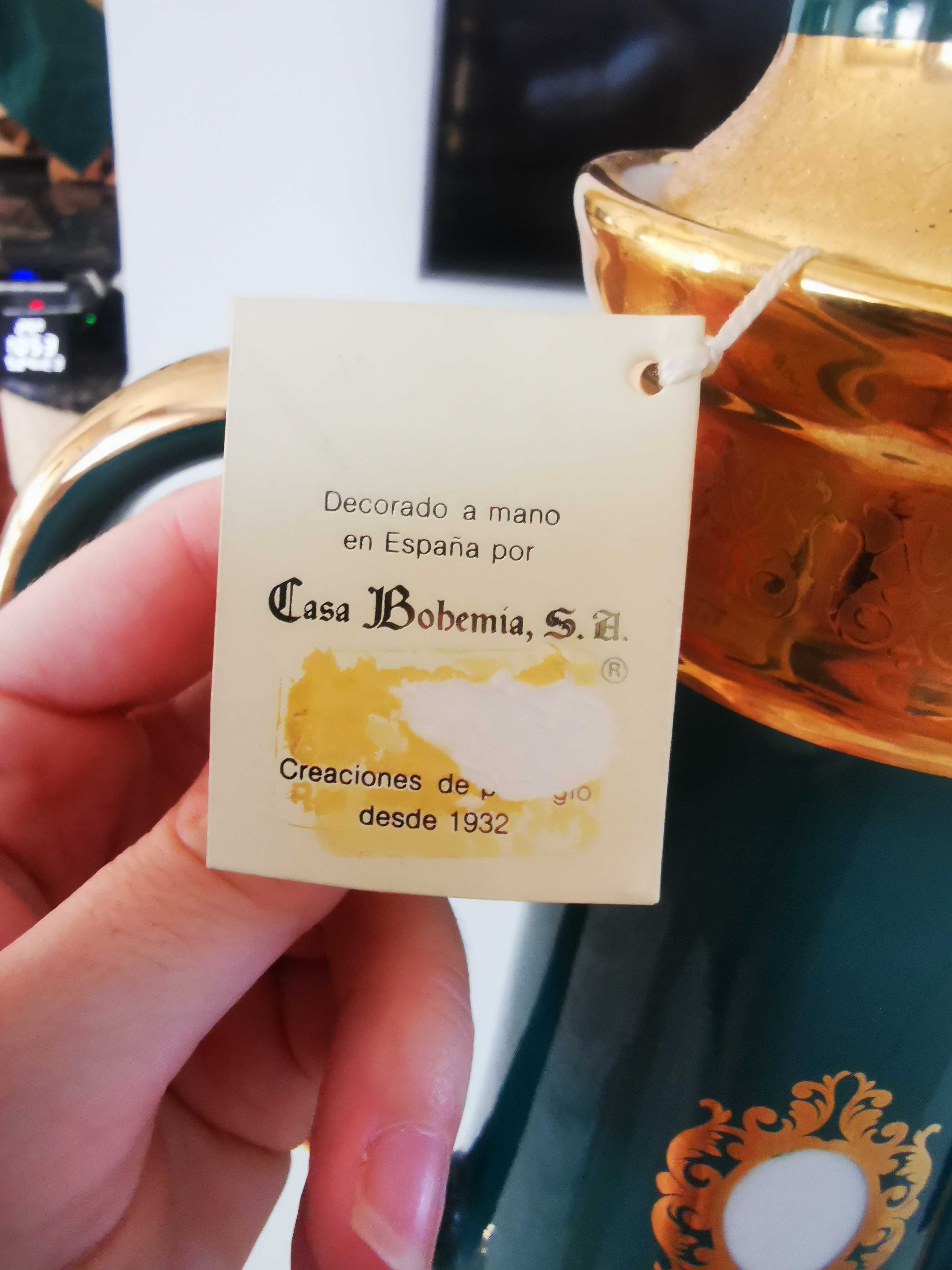 Jarro / bule de chá em porcelana banhado a ouro novo com etiqueta