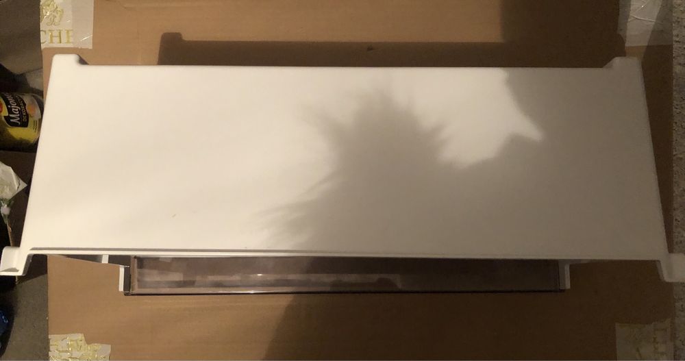Górna szuflada do zamrażarki lodówka BEKO K70520NEG szerokość 70cm
