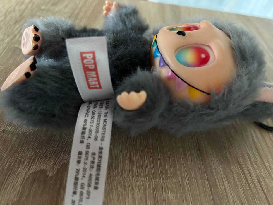 Оригінальна іграшка Лабубу