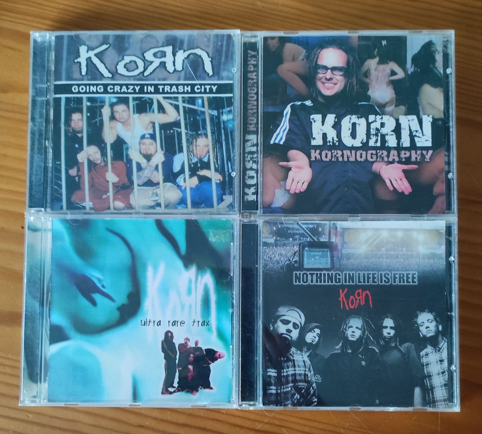 Korn 4 CDs da banda Korn