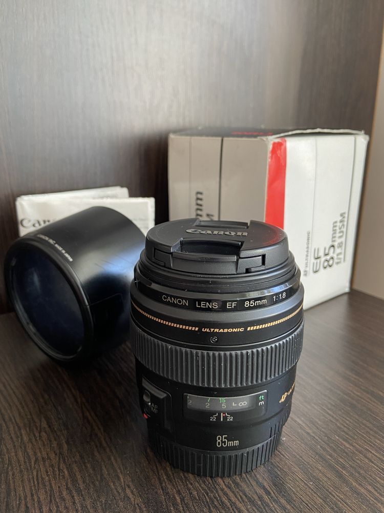 Canon EF 85 mm 1.8