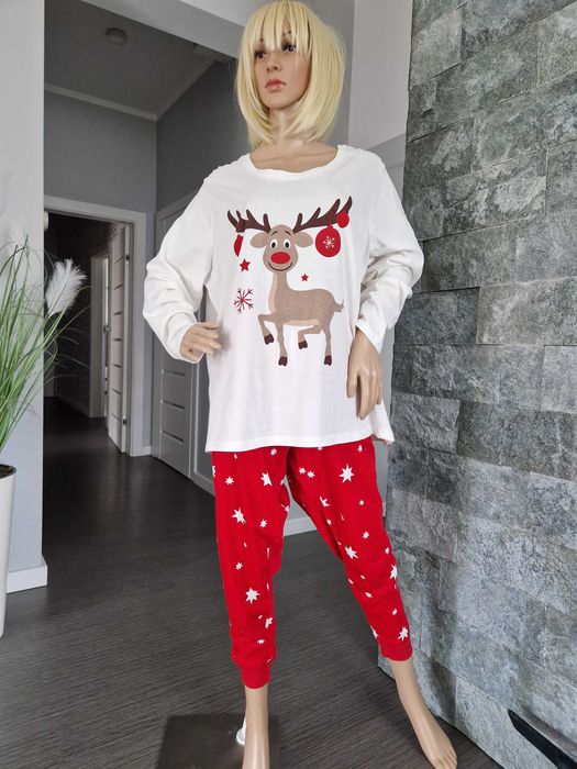 Nowa, świąteczna piżama