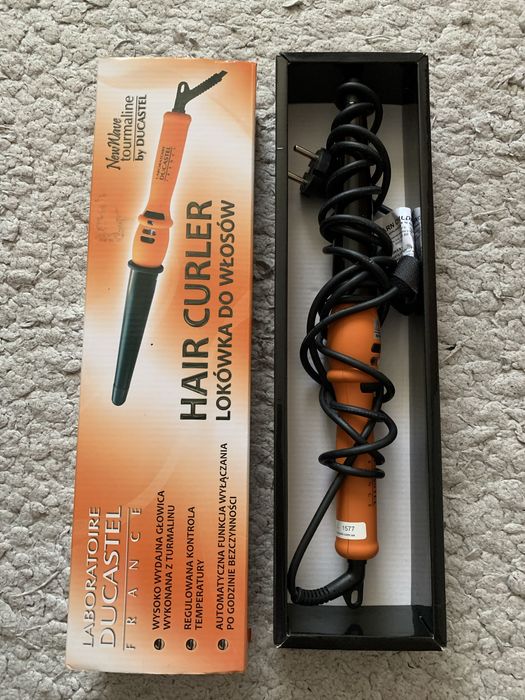 Конусна плойка.