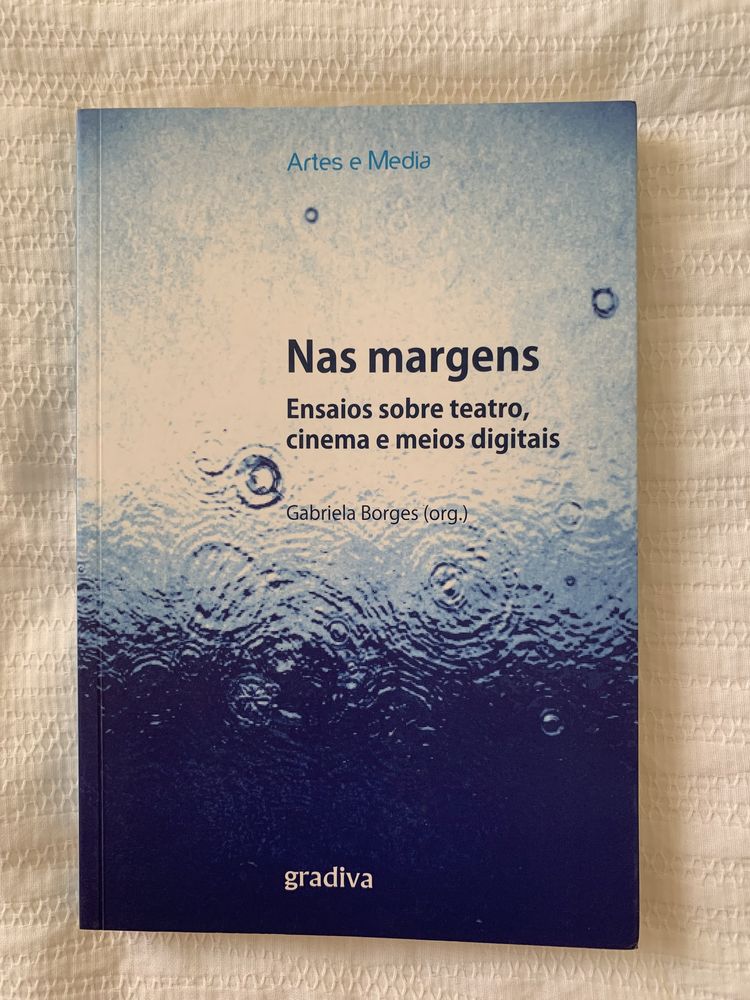 Nas Margens, Gabriela Borges