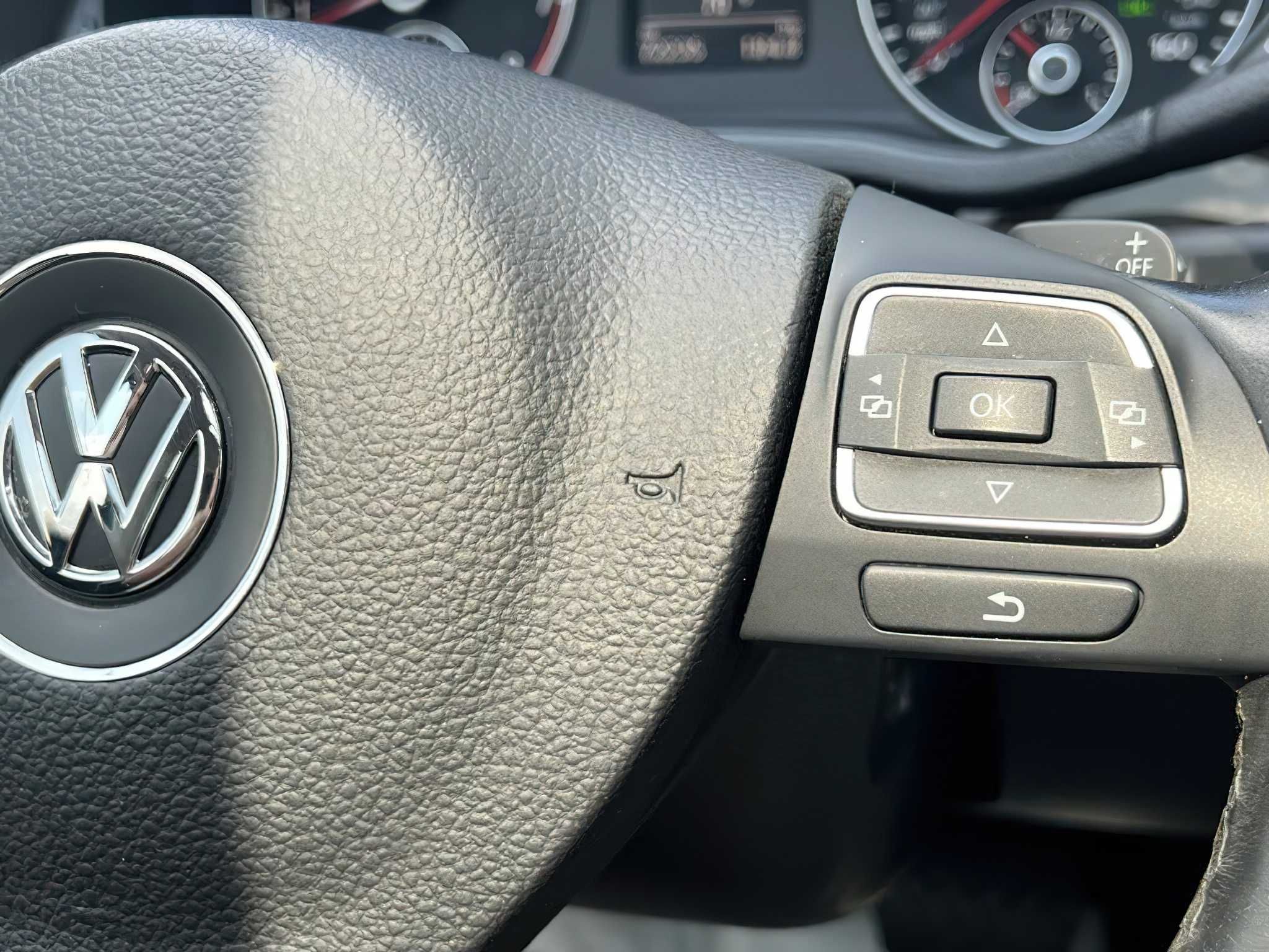 Volkswagen Passat SEL 2015 3,6