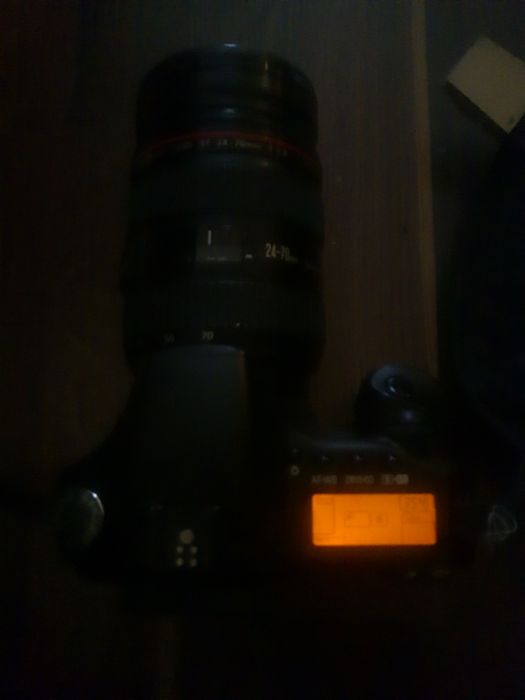 Фотоапарат Canon