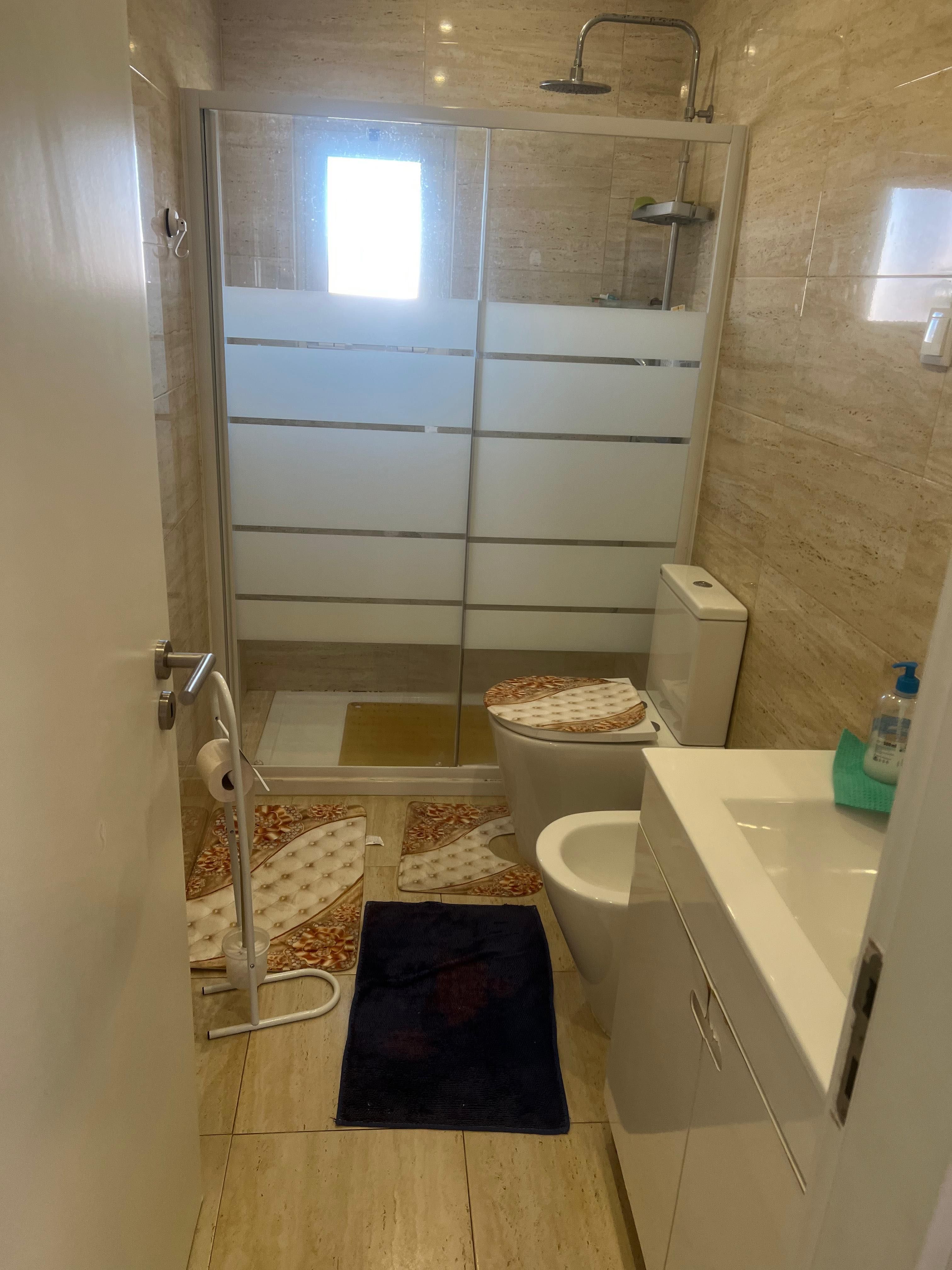Quarto para arrendar