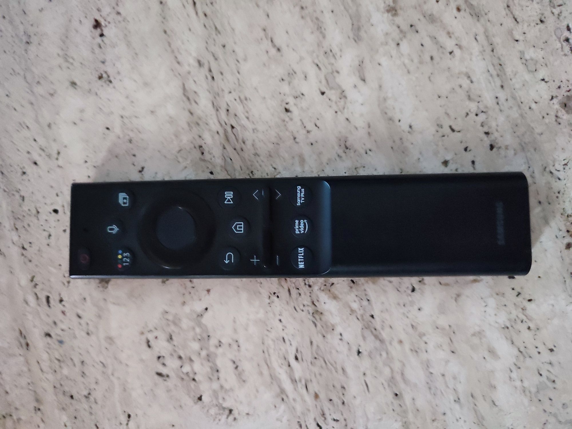 Samsung UHD 4K Crystal HDR10+ USB HDMI Tizen NegrO