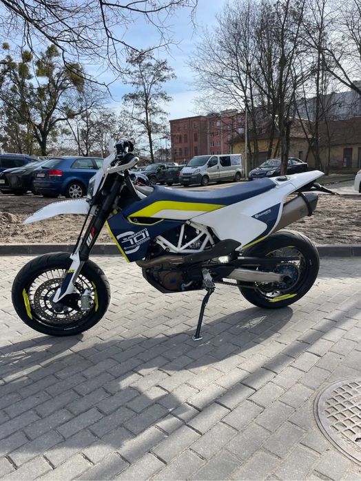 Husqvarna 701 SUPERMOTO 2016 SM
