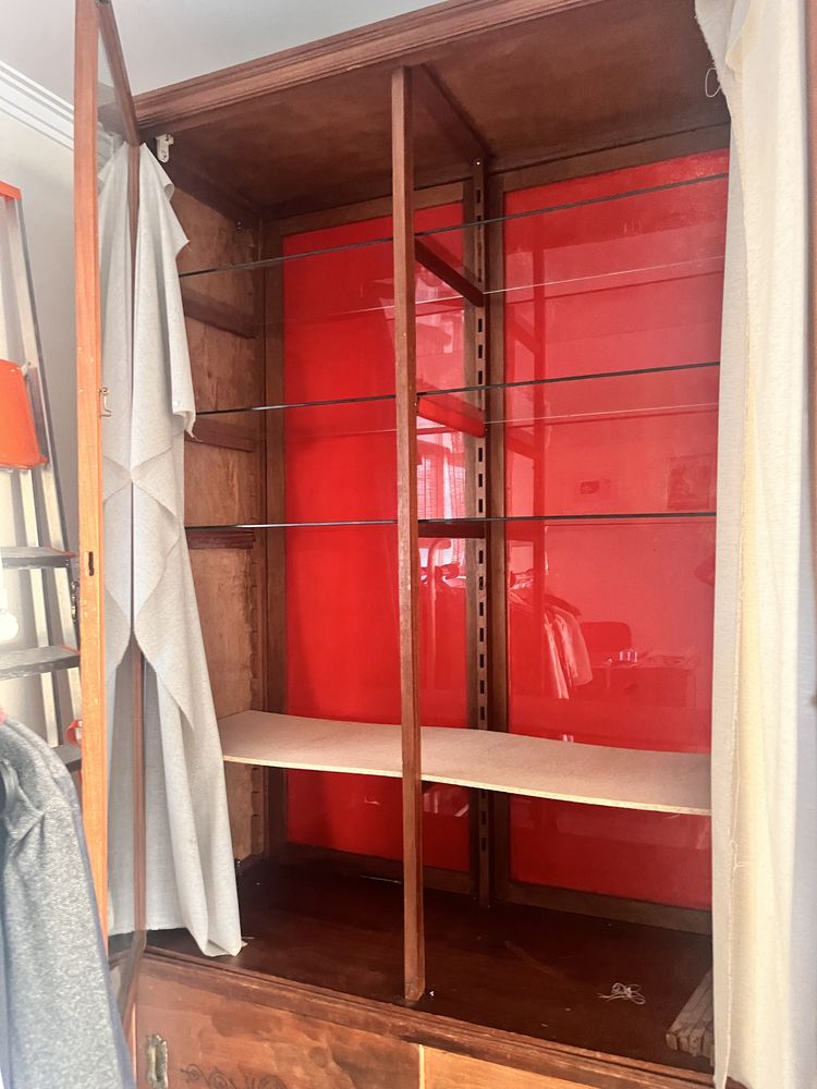 Armário - Vitrine