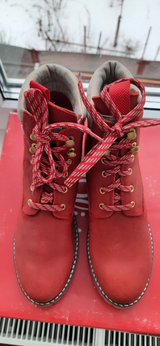 Красные кожанные ботинки oliver(как timberland)