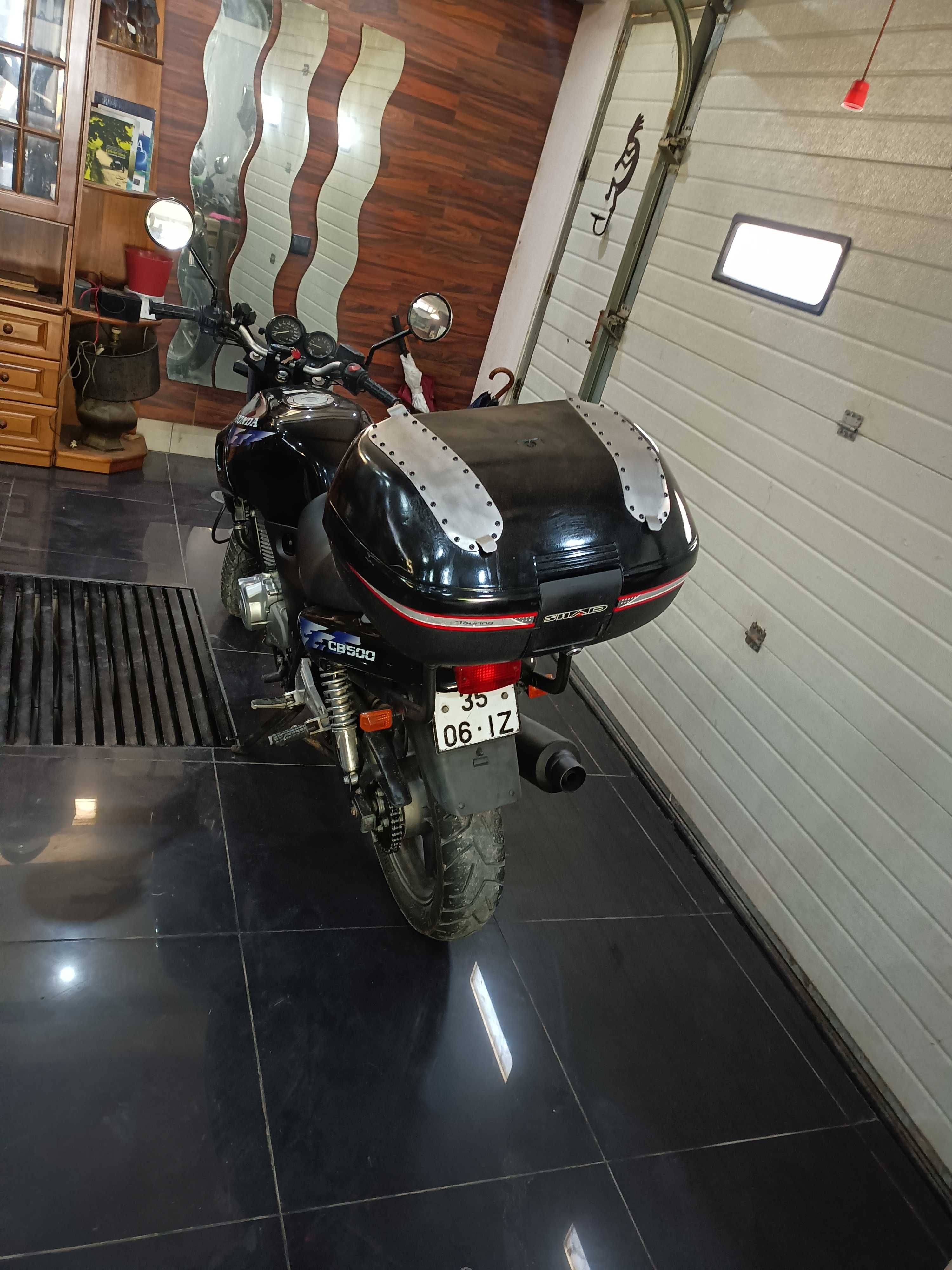 HONDA CB 500 com 57000 KM