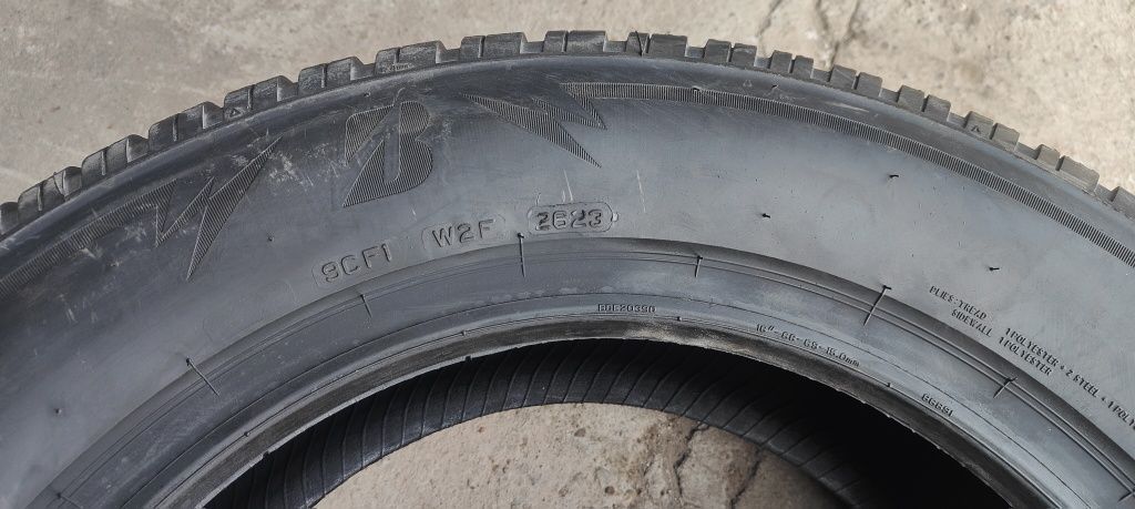 215/60r16 Bridgestone Blizzka LM005 Dot2623