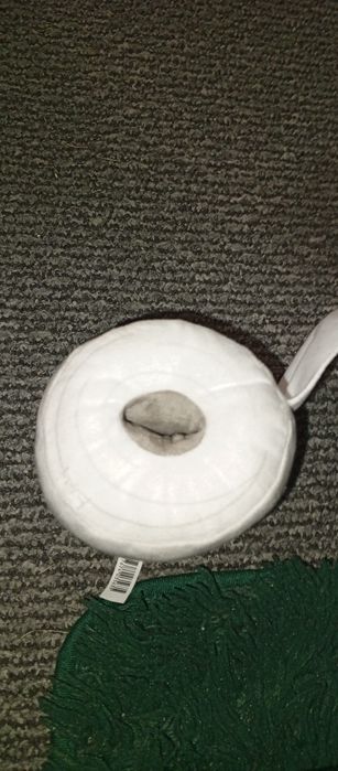 Witam sprzedam tak jak widać na obrazku maskotkę :⁠-⁠)