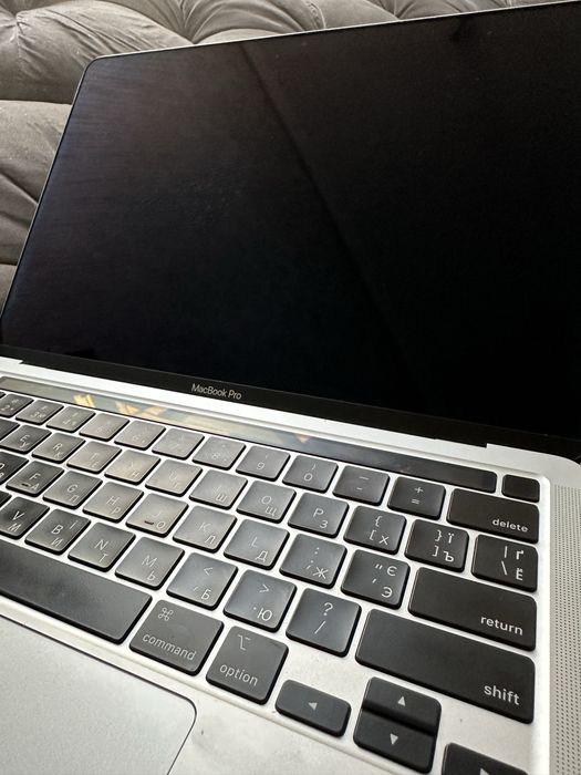 MacBook Pro 2020, 13’