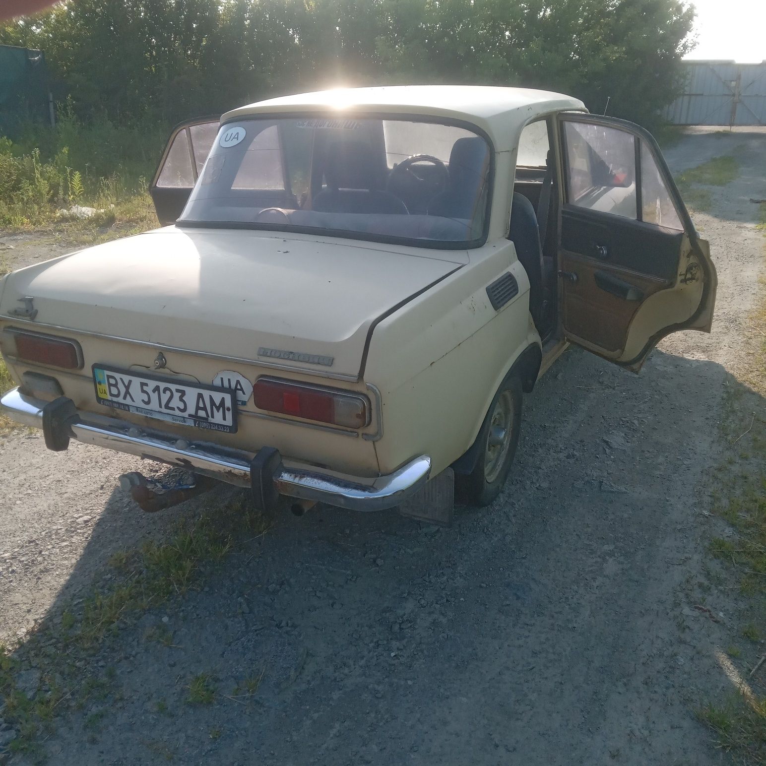 Продам автомобіль азлк