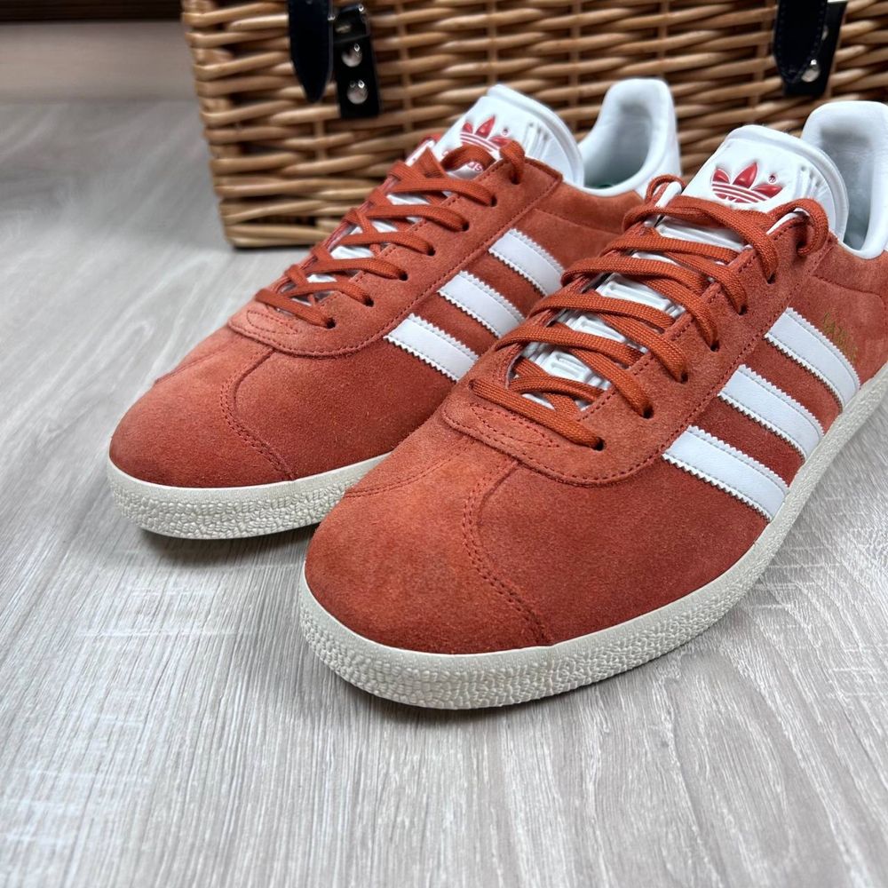 Чоловічі оригінальні кросівки Adidas Gazelle