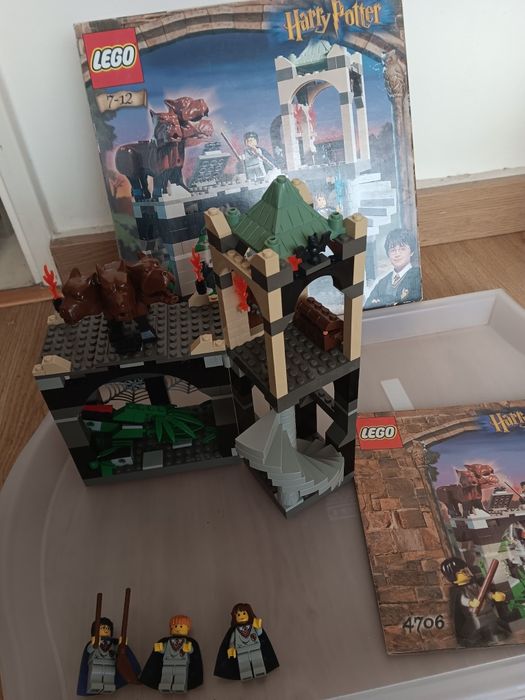 Lego 4706 harry Potter "Forbidden Corridor"