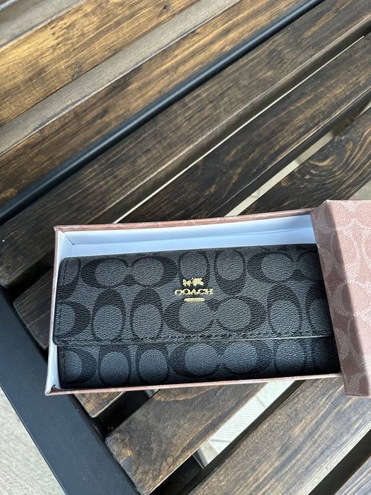 Гаманці кошельки коач Coach