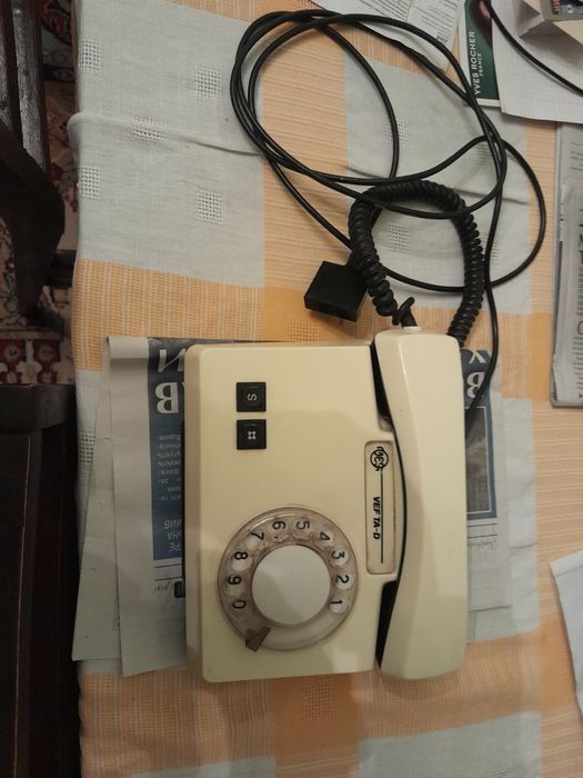 Продам стационарные телефоны