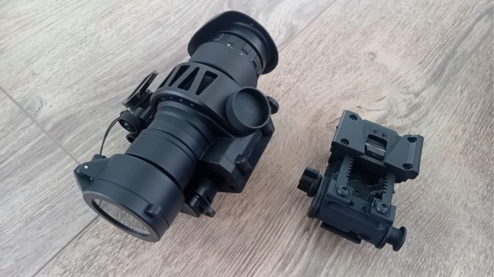 Vendo nvg digital pvs14