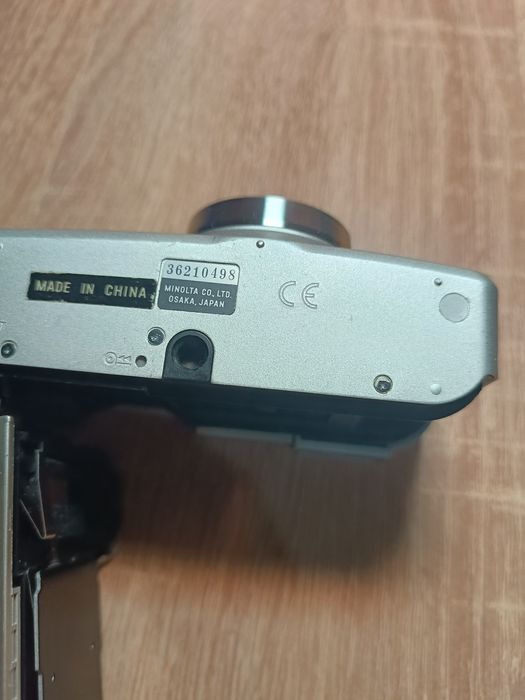 Фотоаппарат Minolta 160 Riva zoom date. Запчасти.