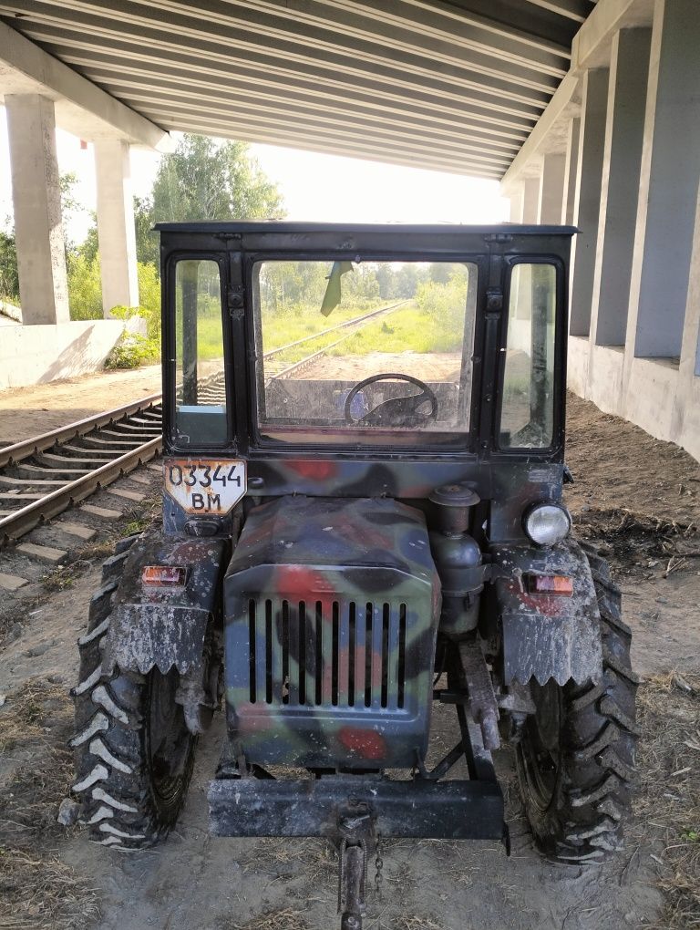 Продам трактор т-16